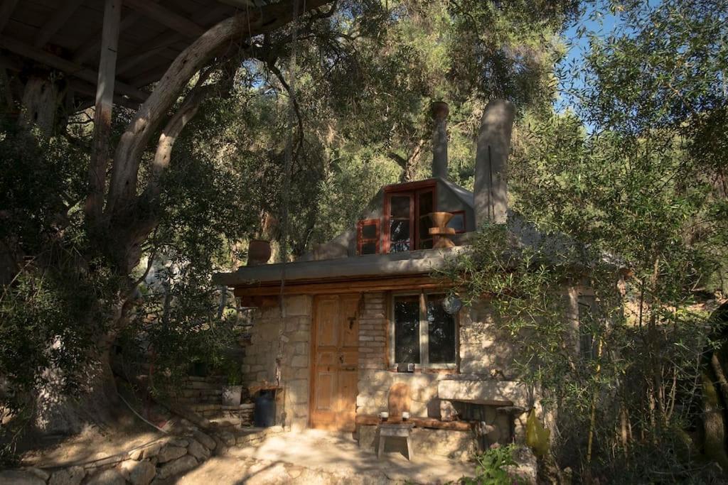 Vila Margaritis'S Treehouse Paramonas  Exteriér fotografie