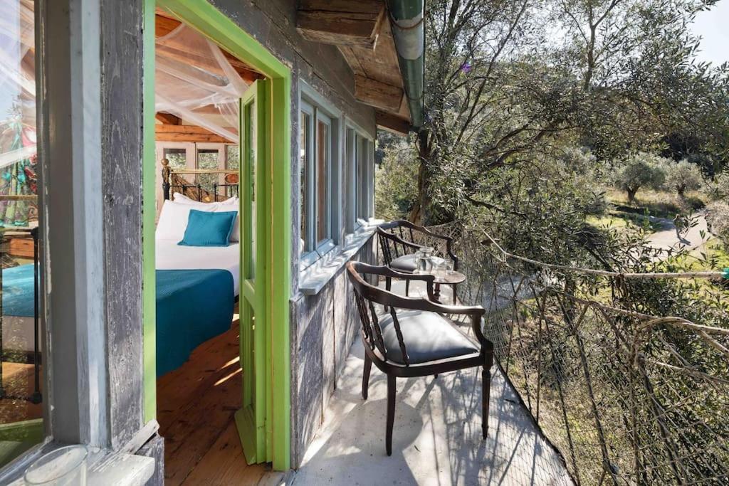 Vila Margaritis'S Treehouse Paramonas  Exteriér fotografie